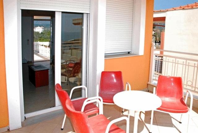 Avra Apartments Limenaria  Quarto foto